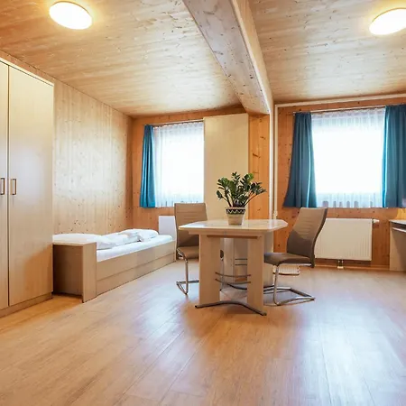 Gaestehaus Aquilin Sankt Poelten Exteriér fotografie